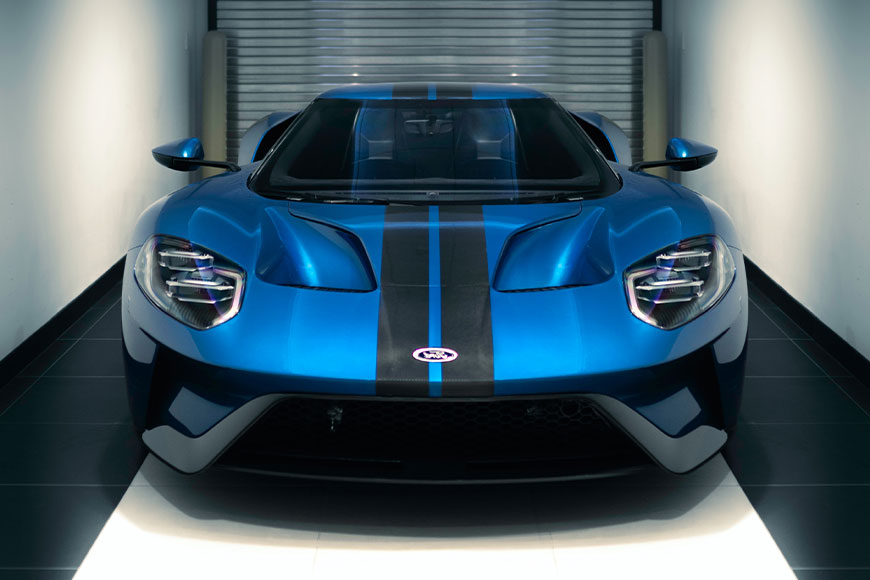 Blue Ford GT